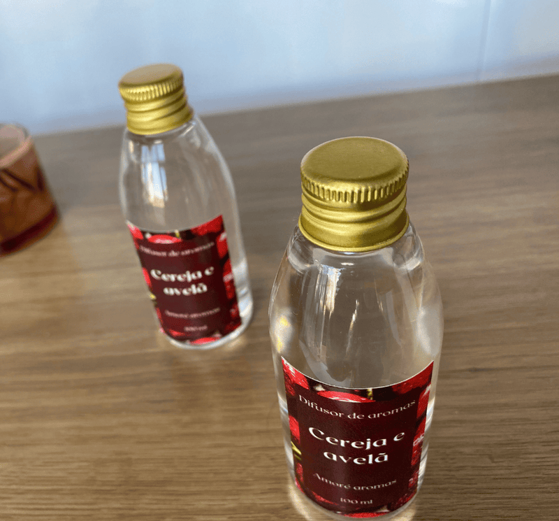 Refil de Difusor de Ambientes Cereja e Avelã 100 ml + 5 Varetas Grátis