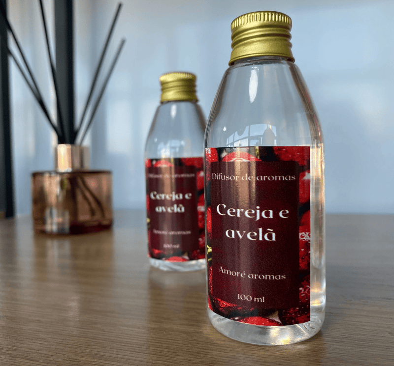 Refil de Difusor de Ambientes Cereja e Avelã 100 ml + 5 Varetas Grátis